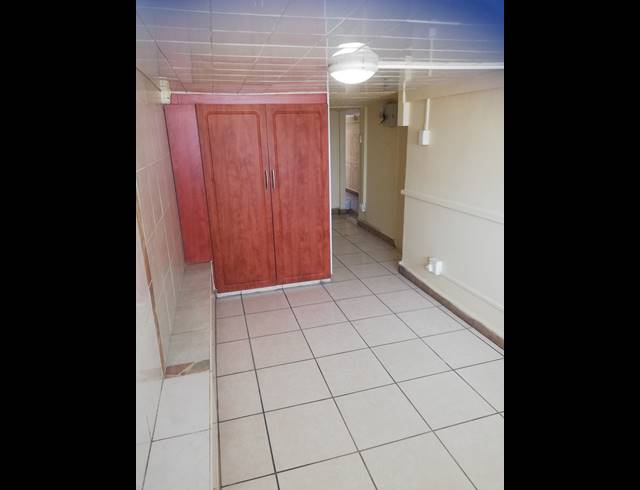 13 BEDROOM HOUSE FOR SALE IN BLUFF